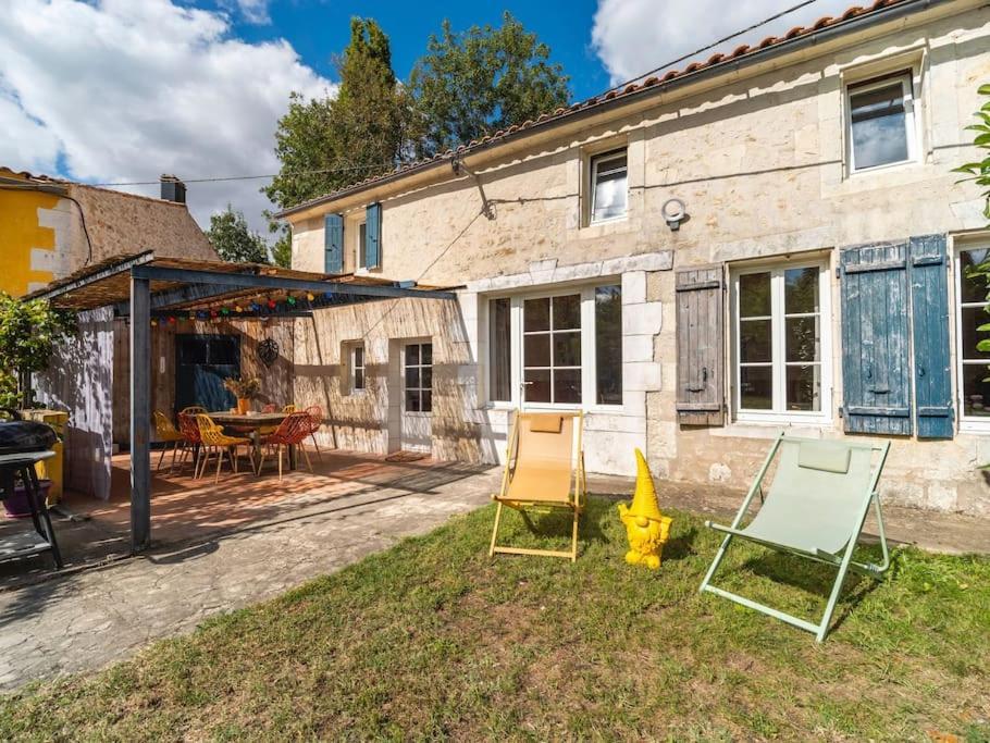 Le Grand Franc Gite Cosy Proche Tous Commerces Tonnay-Charente Zewnętrze zdjęcie